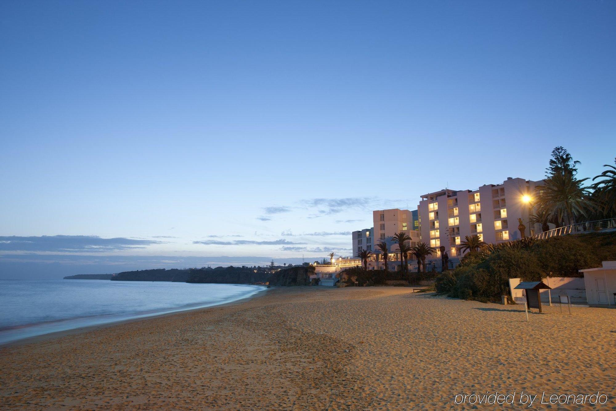 Holiday Inn Algarve - Armacao De Pera, An Ihg Hotel وسائل الراحة الصورة