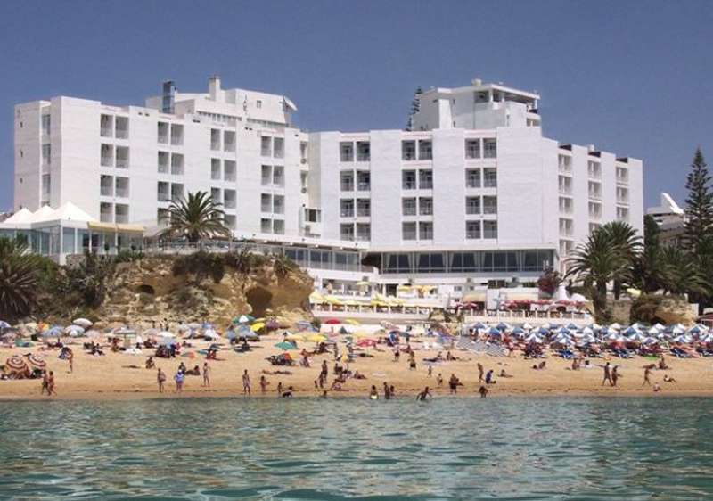 Holiday Inn Algarve - Armacao De Pera, An Ihg Hotel المظهر الخارجي الصورة